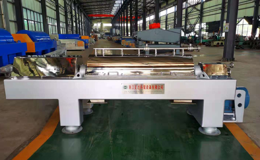 臥螺離心脫水機(圖1) undefined