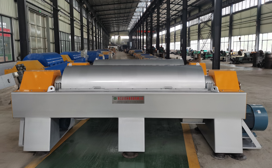 臥螺沉降離心機(圖1) undefined