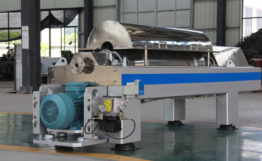 臥螺式離心脫水機(圖1) undefined