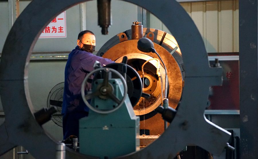 臥式離心機結(jié)構(gòu)(圖1) undefined