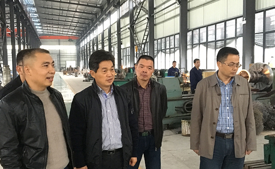 蓮都區(qū)委書(shū)記葛學(xué)斌到我廠調(diào)研(圖1) 蓮都區(qū)委書(shū)記葛學(xué)斌到我廠調(diào)研(圖1)