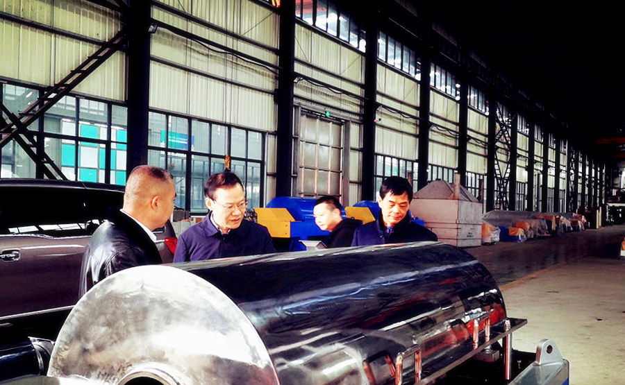 臥螺離心機(jī)在污水處理方面的應(yīng)用--小城鎮(zhèn)污水處理廠的效益(圖1) undefined